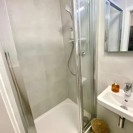 Bratskij Kraj Appartement